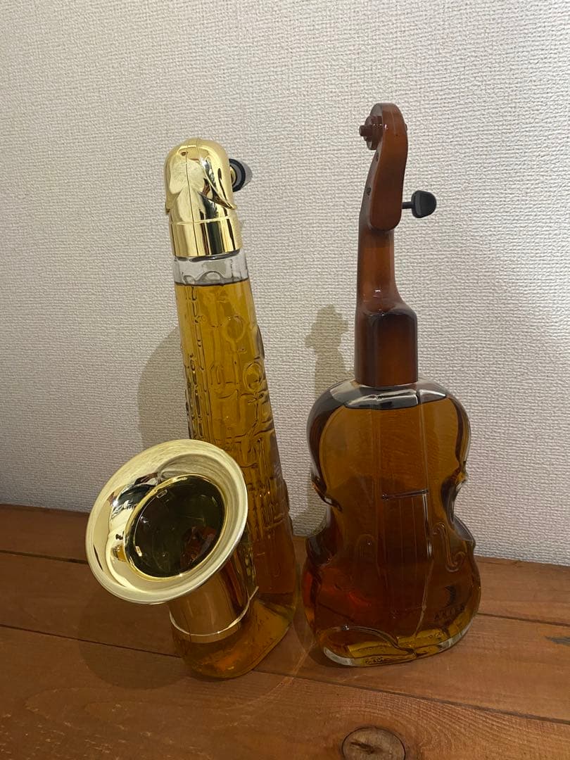 【早いも勝ち】山崎ピュアモルトサックス型/ ローヤルバイオリン型　2本セット