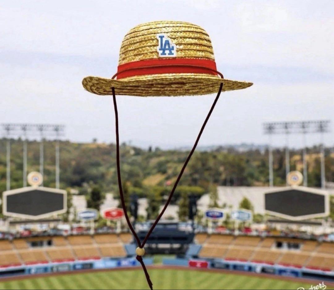 ワンピースナイトLAドジャース 麦わら帽子　ルフィ ワンピース