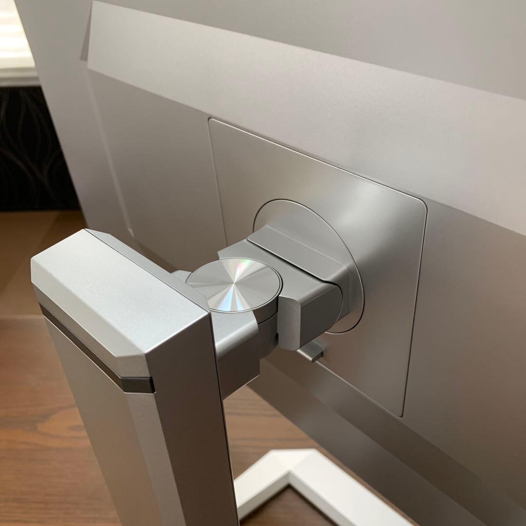 INNOCN 27M2V 4K ゲーミングモニター【超美品】