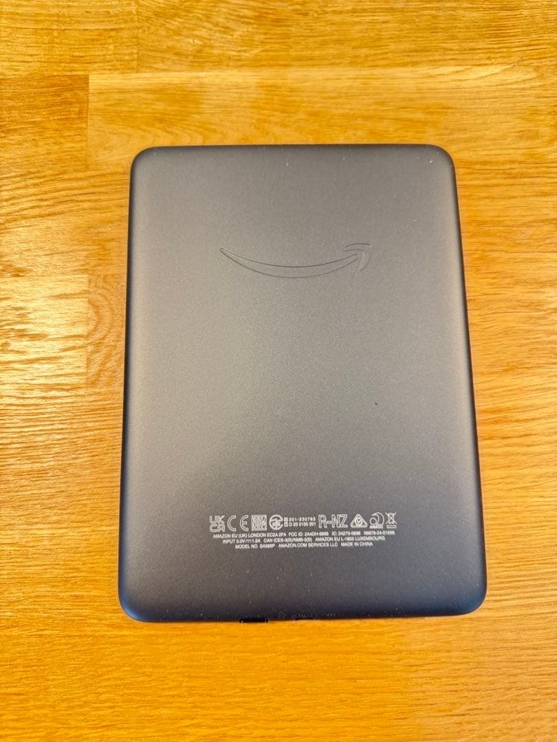 大幅値下げKindle 電子書籍リーダー 本体、純正カバー、USB-Cケーブル付