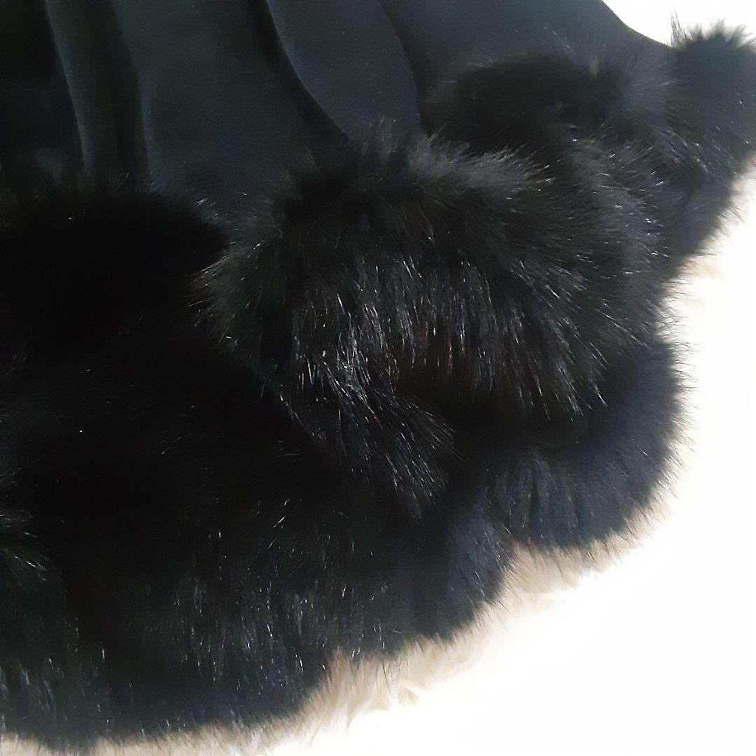 ロブアート　極美品　アンゴラ　リアルファー　フード付きケープコート　黒　日本製