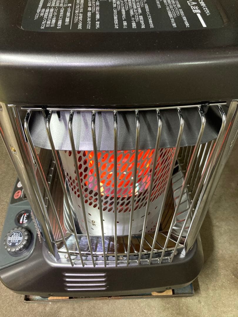 すぐ発送❕　美品❕［送料無料❕］ダイニチ ブルーヒーター FM-10C ②