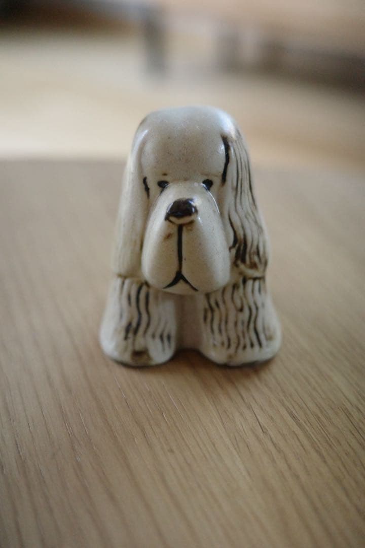 Lisa Larson リサラーソン　ケンネル　スパニエル