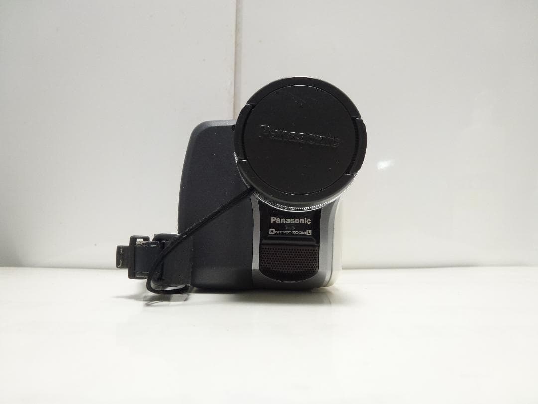 希少　動作品　Mini DV　パナソニックビデオカメラ　NV-GS120　大人気