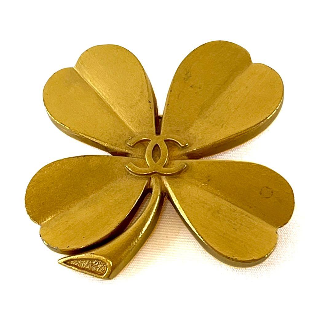 CHANEL シャネル ブローチ クローバー ココマーク 94P ゴールド