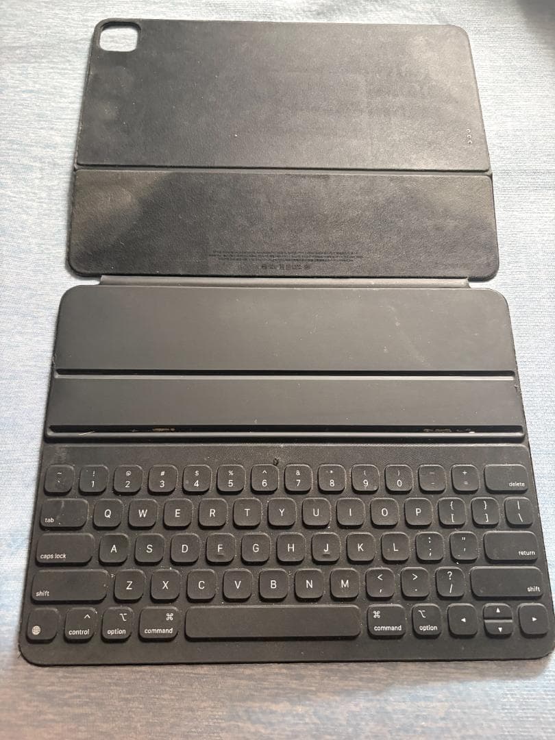 iPad Pro 12.9インチ + ケース + キーボード　ジャンク