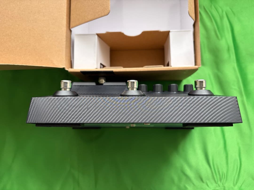 Zoom G2 Four ギターエフェクター