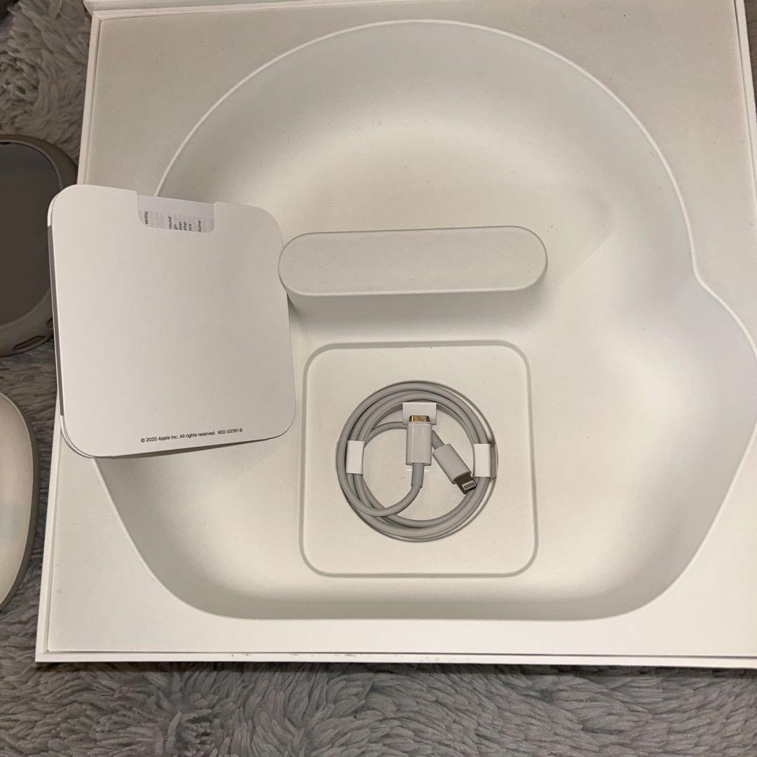 AirPods MAX シルバー