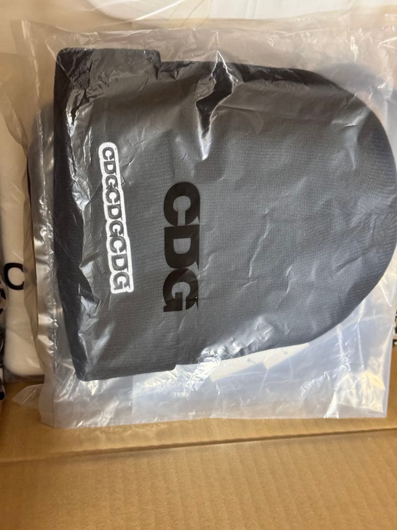 COMME des GARÇONS CDG パッチ ビーニー ニット帽 ブラック