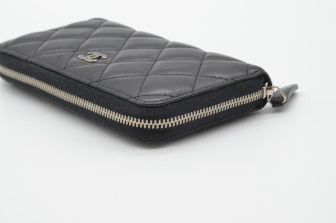 【売り切り処分価格】シャネル マトラッセ レディース ミディアムウォレット