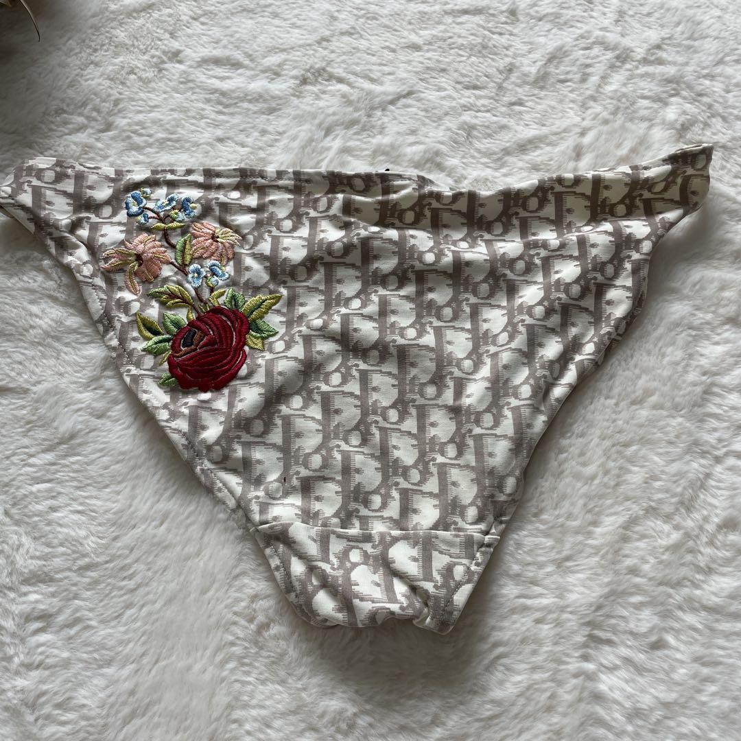 クリスチャンディオール トロッター水着 ビキニ 刺繍入り チャーム付き