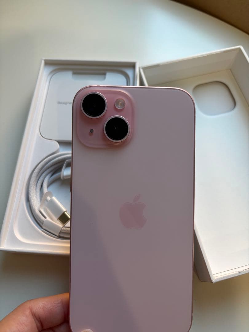 【値下げ！】iPhone15 128GB simフリー