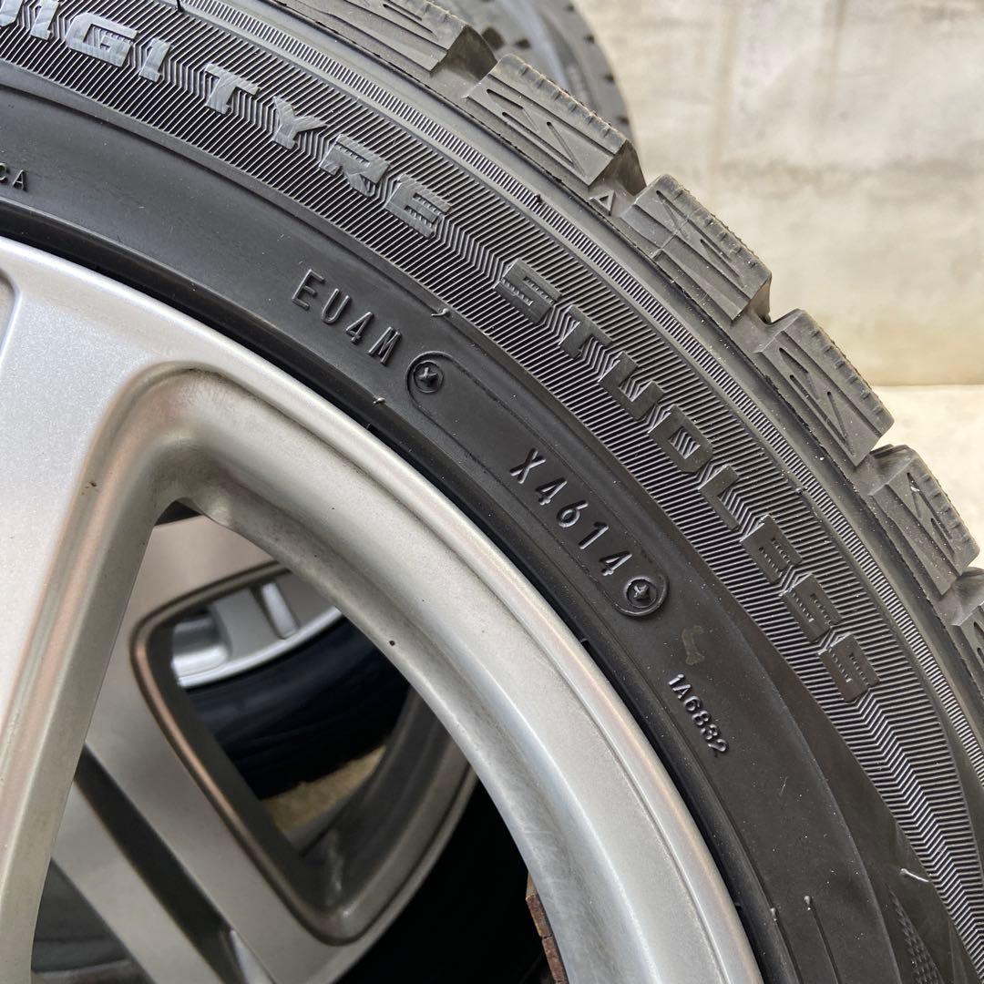 【アリ】カローラスポーツ スタッドレスタイヤとホイール　4本セット