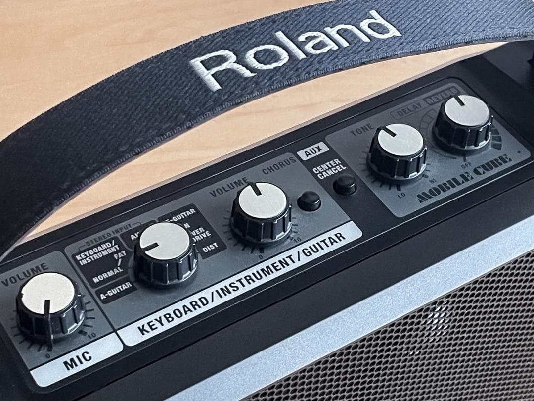 Roland Mobile Cube 　ローランド　モバイルキューブ