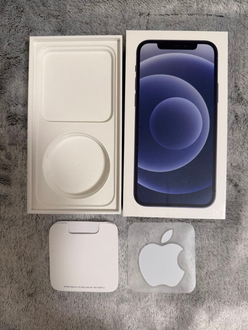 スマートフォン本体 iphone12(128GB)