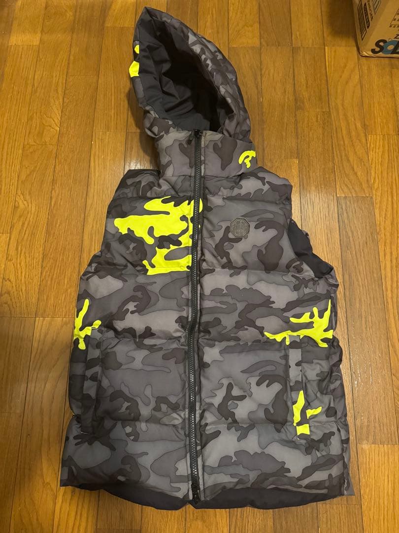 美品 NIKE × FCRB 12AW リバーシブルダウンベスト 迷彩 カモ柄