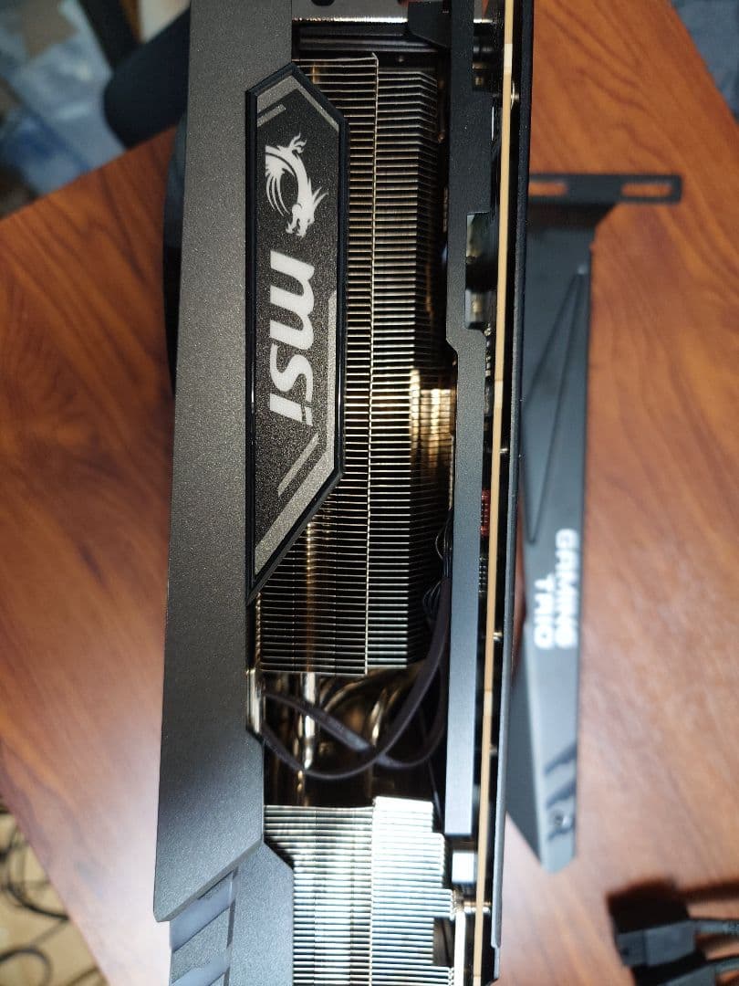 グラフィックボード・グラボ・ビデオカード GeForce RTX 4090 GAMING X TRIO 24G