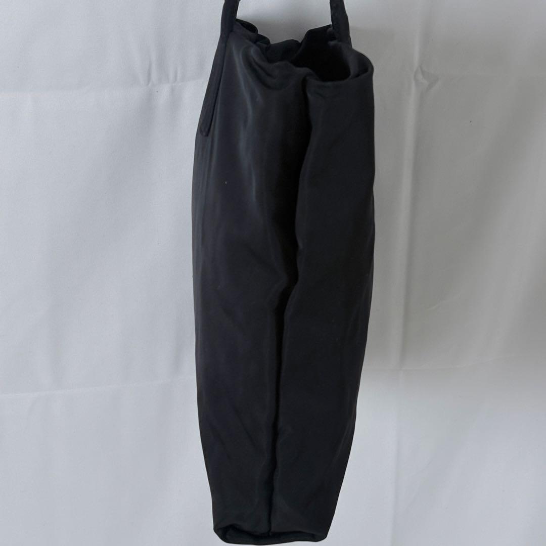 PRADA ナイロン トートバッグ ブラック 三角ロゴ 大容量 ハンドル傷あり