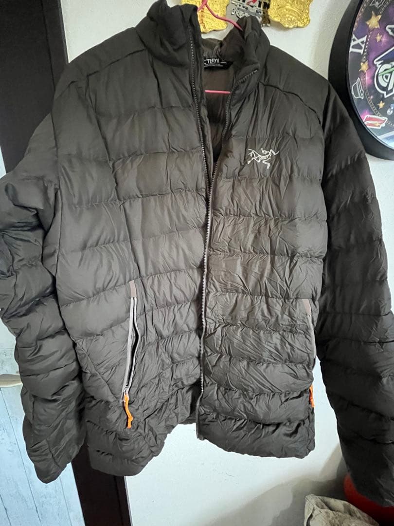 Arc'teryx ダウンジャケット ダークグレー