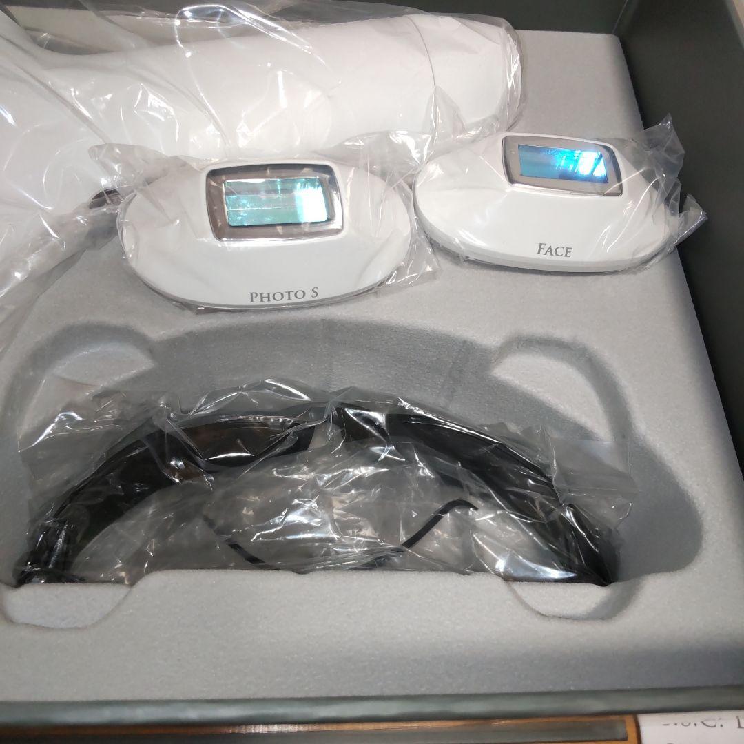 ミュゼ エピフォト スキンケアプロ 美容脱毛器 化粧水付き