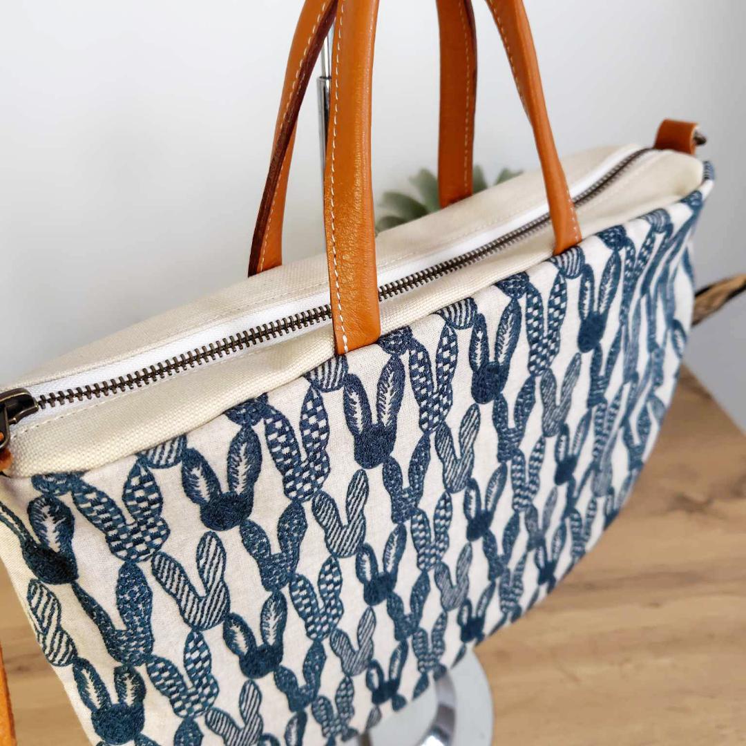 c*n様 ③ミナペルホネン /pomppiaポンピアベージュ/Mサイズラウンドシ