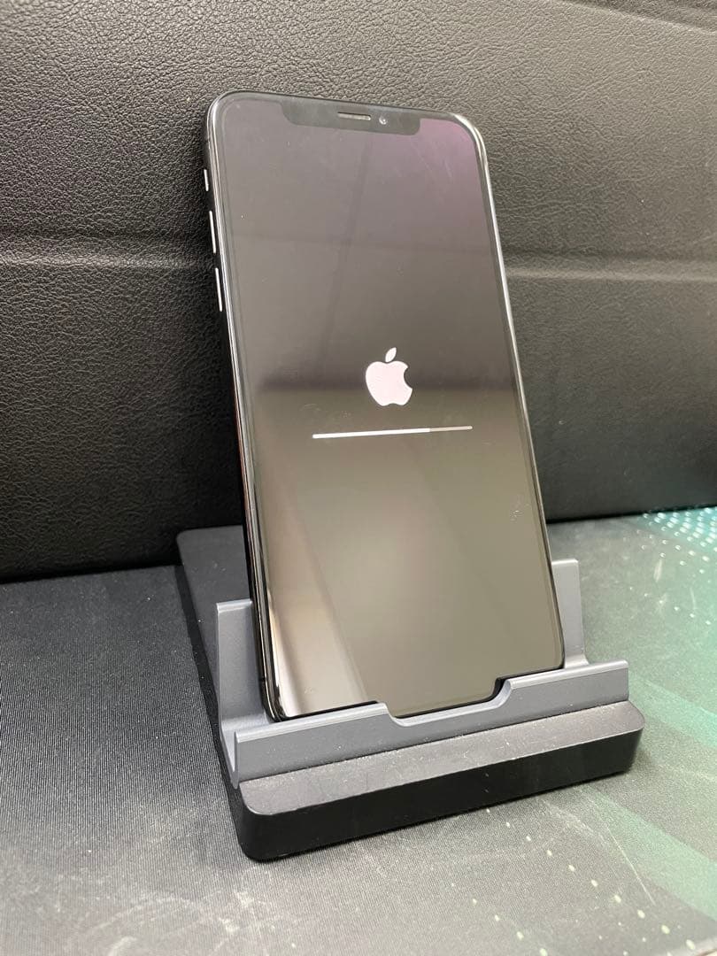 Apple iPhone Xs 256GB スペースグレー 本体