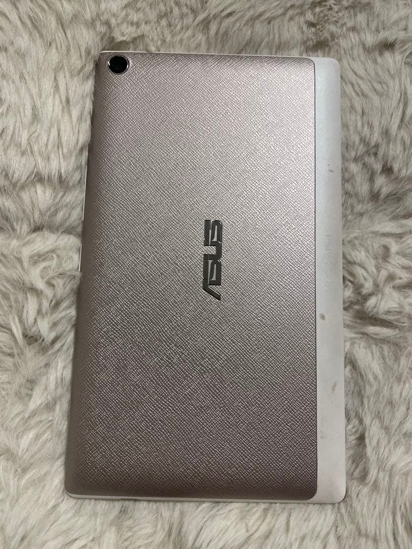 ASUS ZenPad 7.0 本体