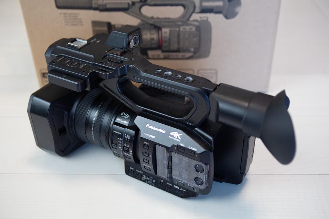 Panasonic HC-X20-K 業務用ビデオカメラ 通電時間38h