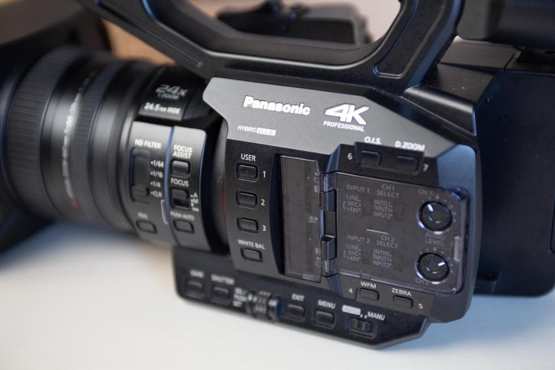 Panasonic HC-X20-K 業務用ビデオカメラ 通電時間38h