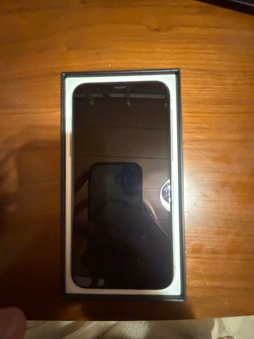 スマートフォン本体 iPhone11pro256GB