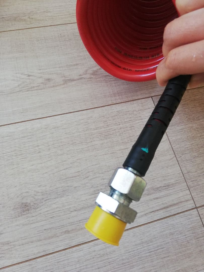 赤黄色新品トレーラースパイラルホース エアーホース2本セット 耐久性良 海コン