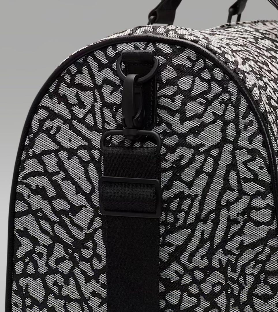 【アニマル柄】JORDAN ICON ダッフルバッグ ボストンバッグ　25L