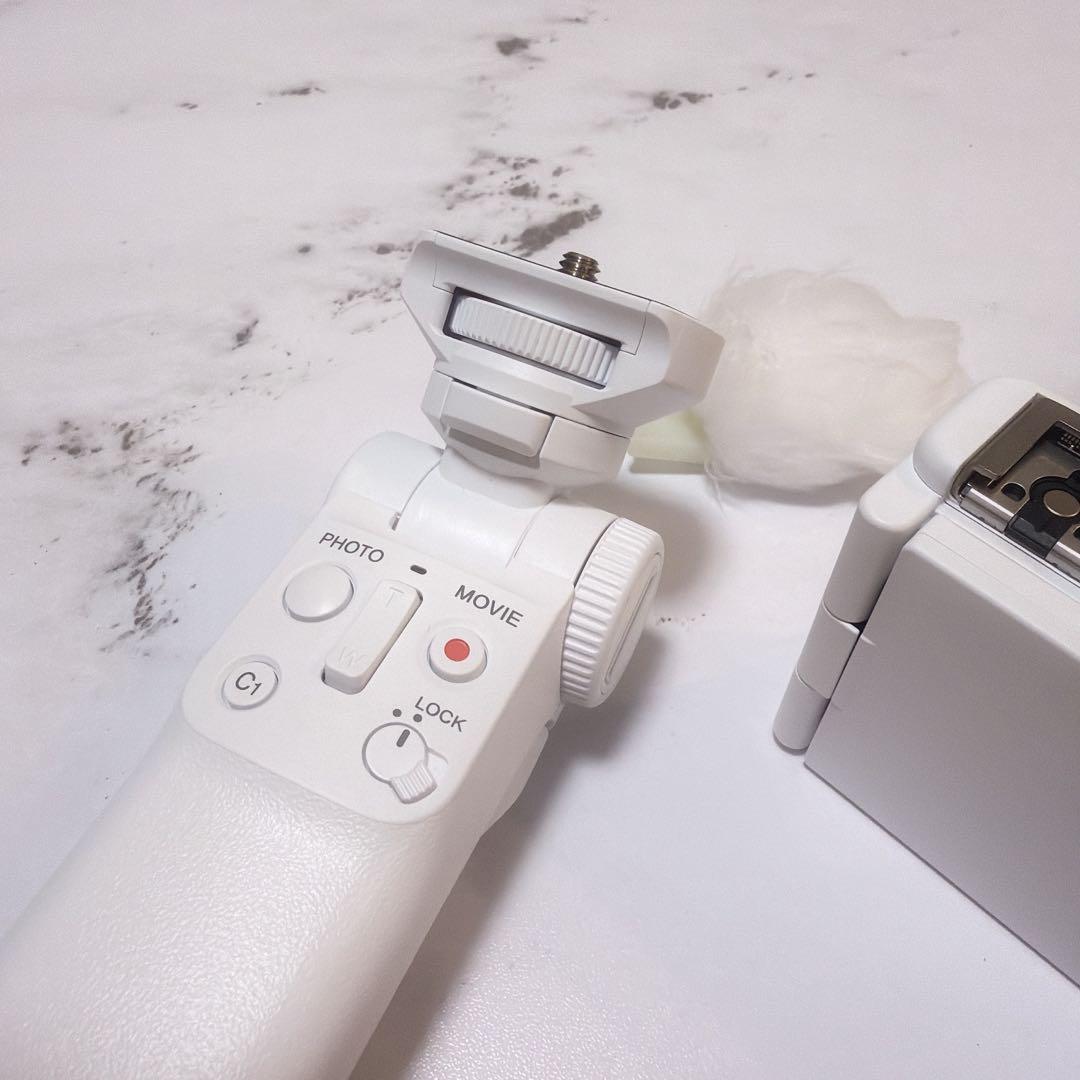 【新品】sony ZEISSレンズ搭載　ホワイトコンパクトデジタルカメラ