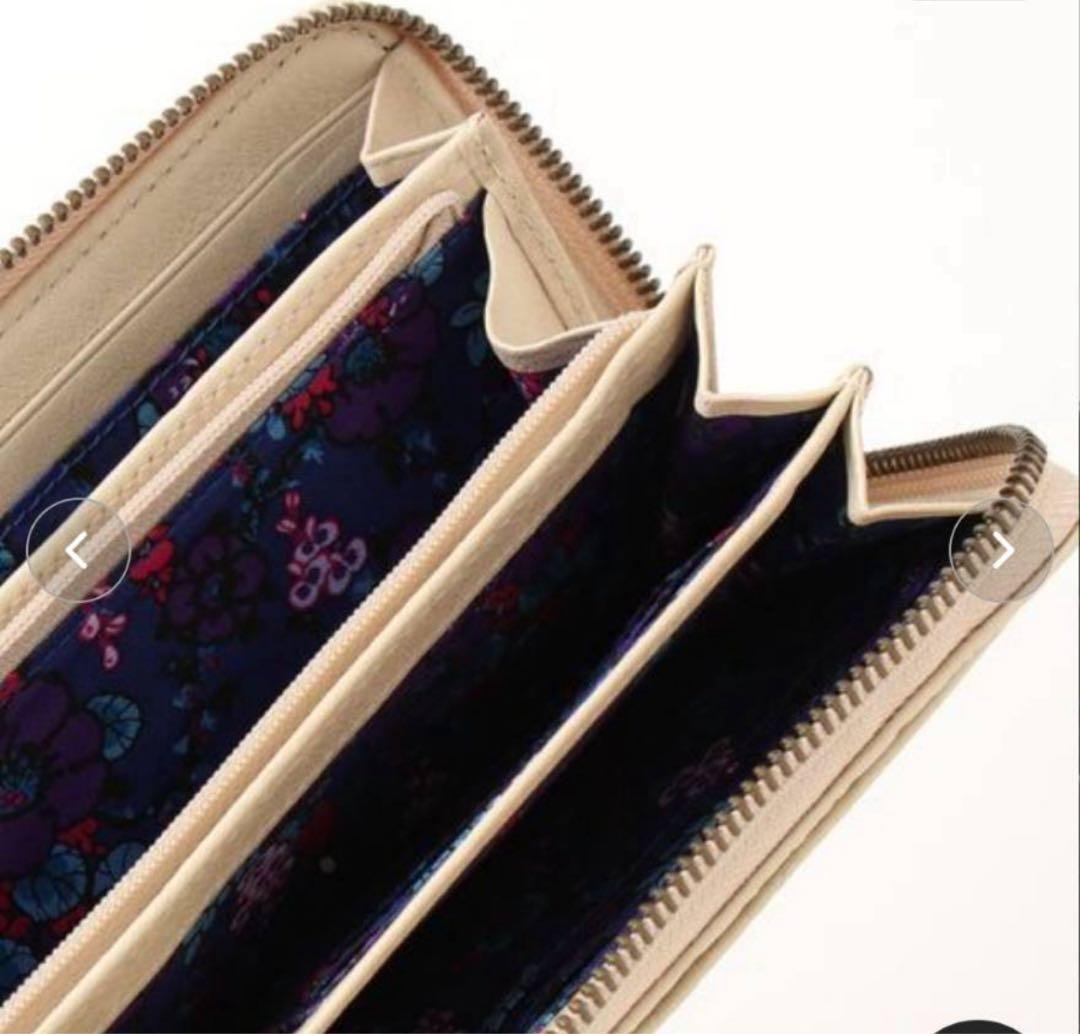 完売品‼️ANNA SUI/セルバン ラウンド長財布/ゴールドホワイト