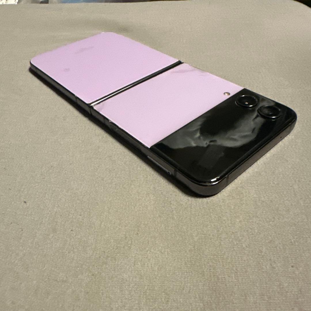 Galaxy Z Flip4 SIMフリー SCG17