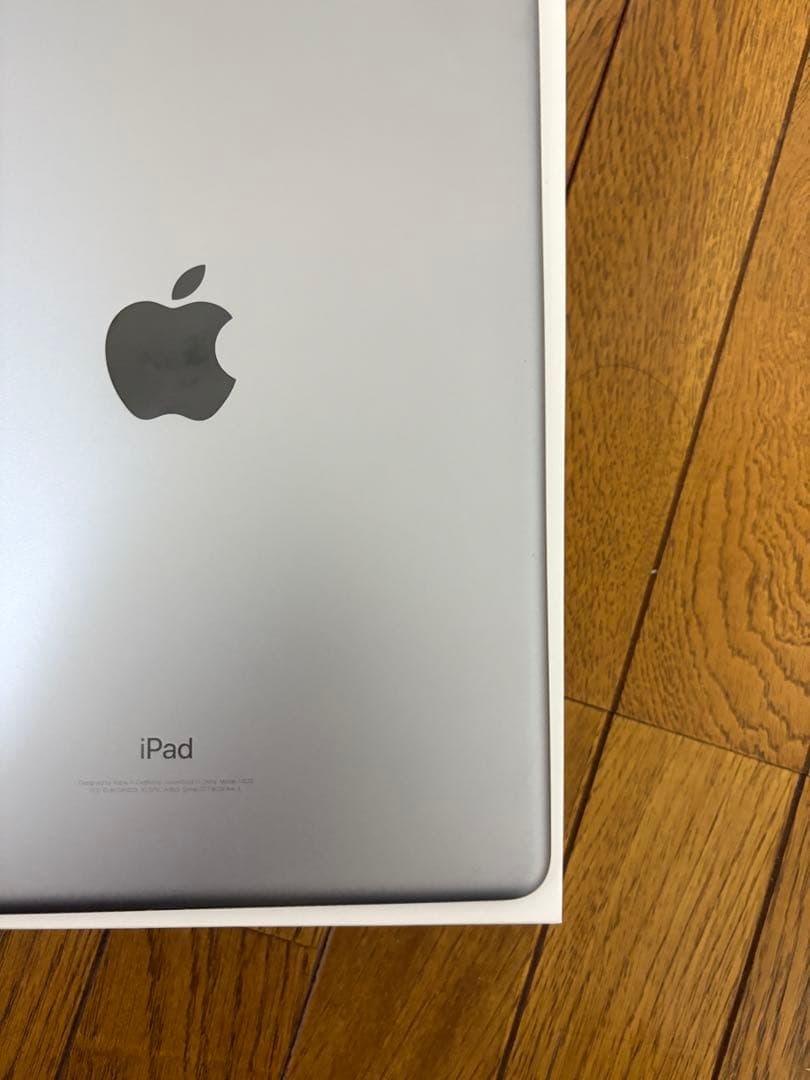 た*様 Apple iPad 第5世代32GB SIMフリーバテッリ容量95%