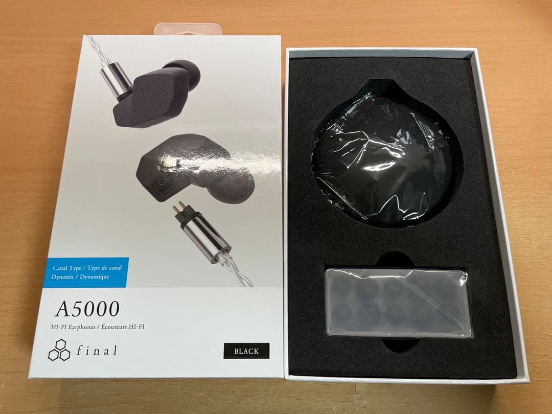 final A5000 イヤホン