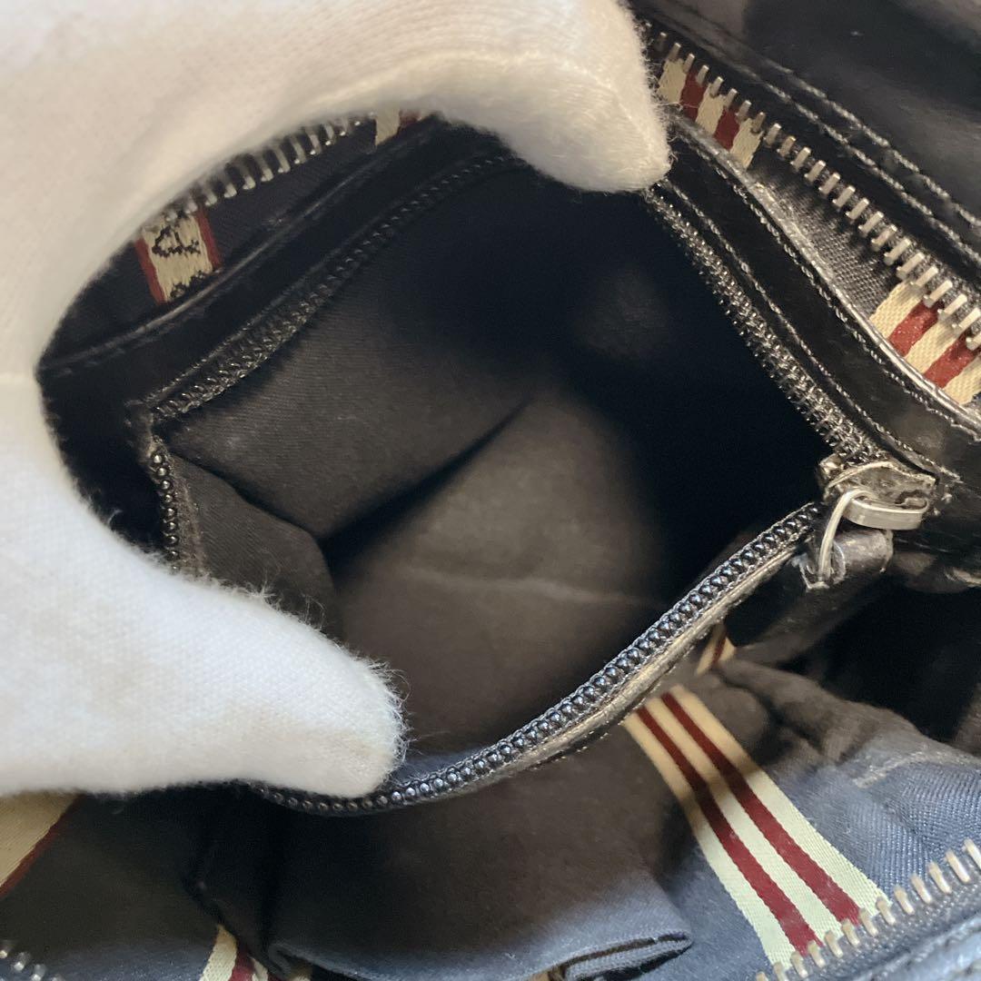 【美品】 BALLY レザー ショルダーバッグ サコッシュ スクエア ブラック