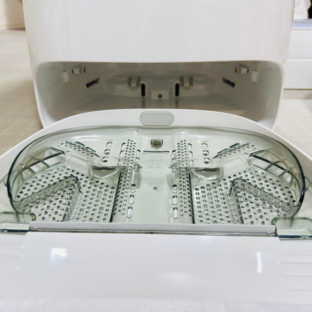 Narwal Freoロボット掃除機 本体 + ステーション