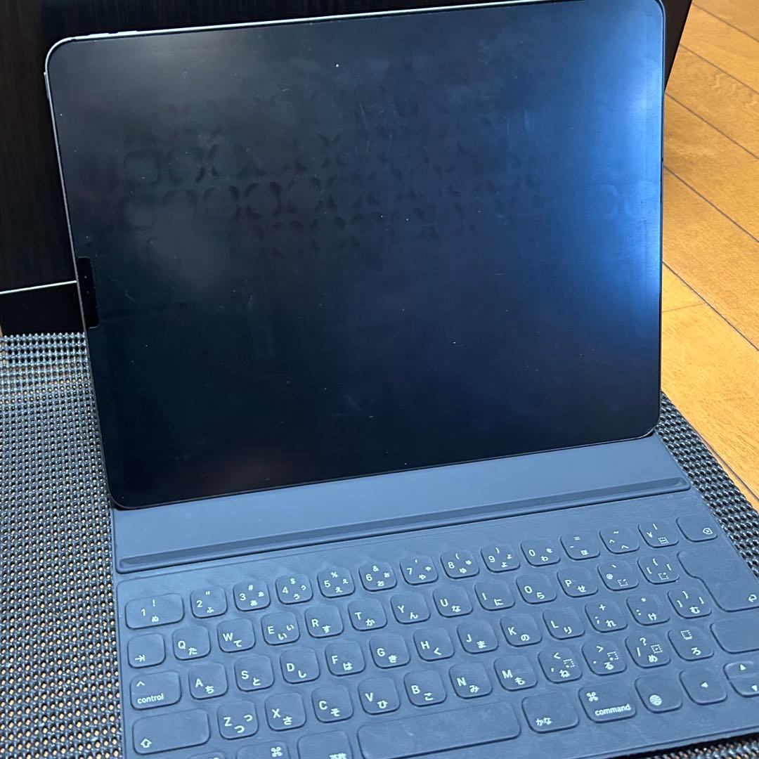 キーボード付 iPad Pro（iOS26） 12.9インチ 3世代 256GB