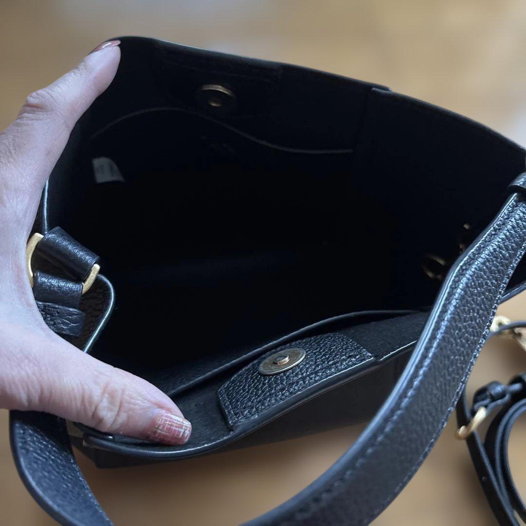 Tory Burch 黒 レザー ショルダーバッグ