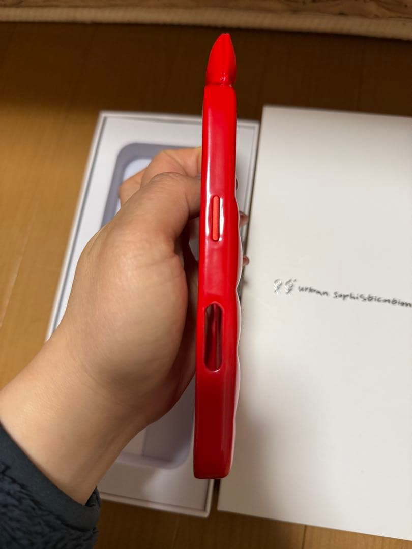 urban sophisticated レッド iPhone16pro デビル
