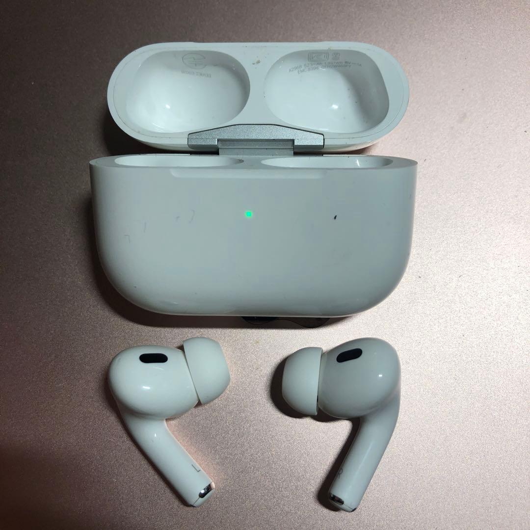 Apple AirPods Pro 第2世代　typeC 充電ケース