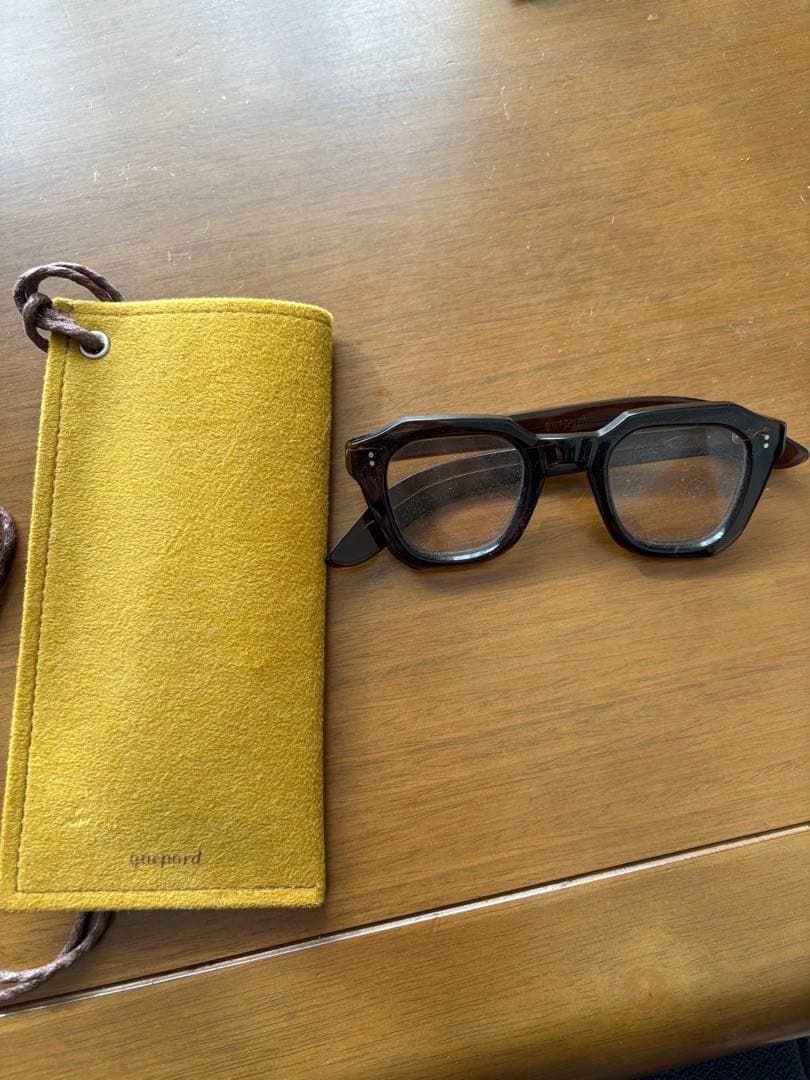 小物 guepard silvio