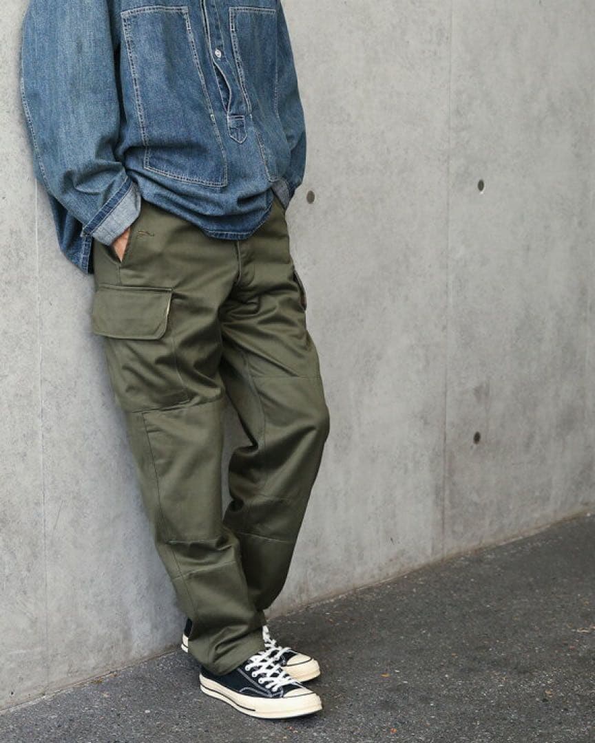 実物　フランス軍M-64カーゴパンツ 《デッドストック》