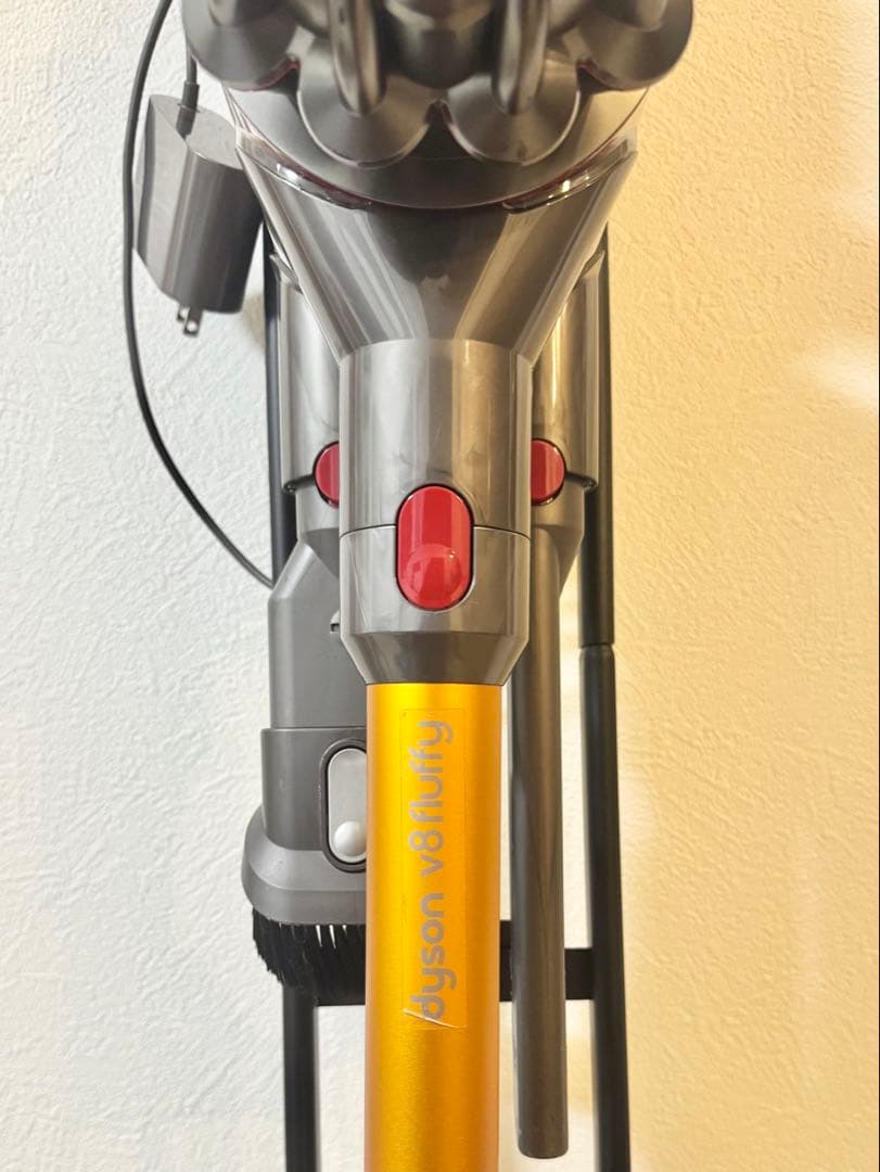 まとめ売り Dyson V8 fluffy ダイソン スタンドセット 動作確認済
