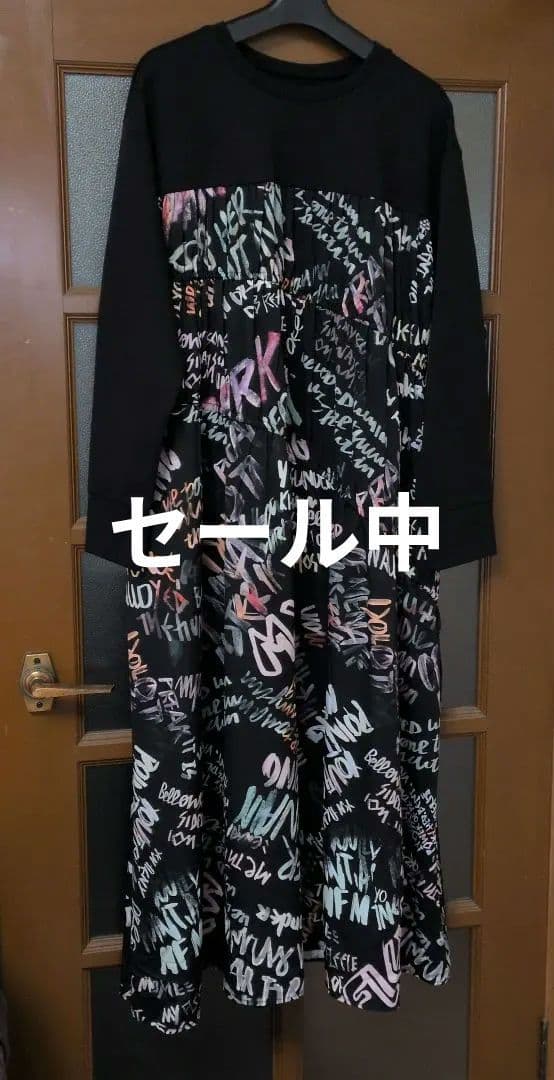 【新品未使用】クールカレアン　グラフィティプリント長袖ワンピース