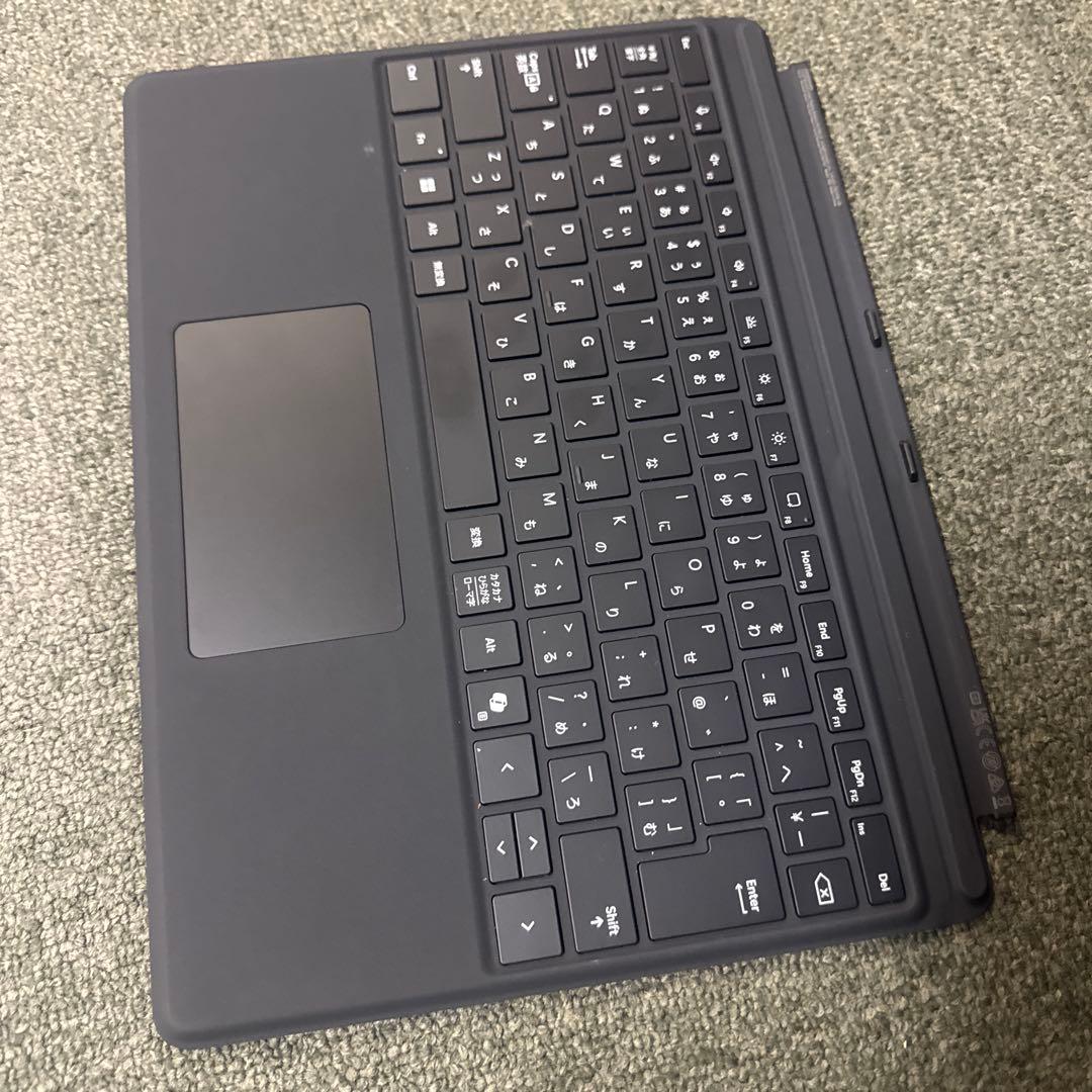 Microsoft Surface Pro 8 本体