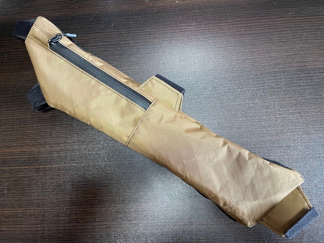 SWIFTINDUSTRIES hold fast frame bag Mサイズ