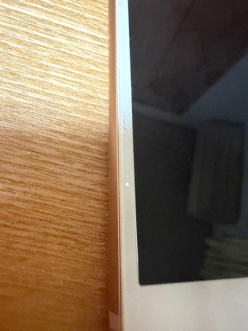 iPhone8 ゴールド 本体